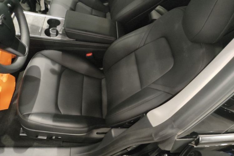 Used Tesla Model 3 2022 Rear-Wheel-Drive Version Left Front Seat