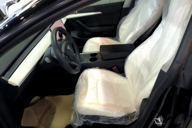 Used Tesla Model 3 2022 Rear-Wheel-Drive Version Left Front Seat