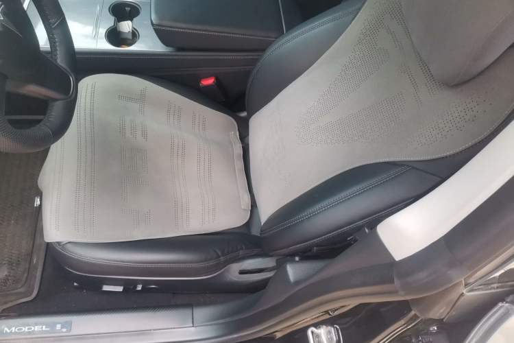 Used Tesla Model 3 2022 Rear-Wheel-Drive Version Left Front Seat