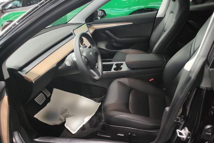 Used Tesla Model 3 2022 Performance High-Performance All-Wheel-Drive Version Left Front Seat