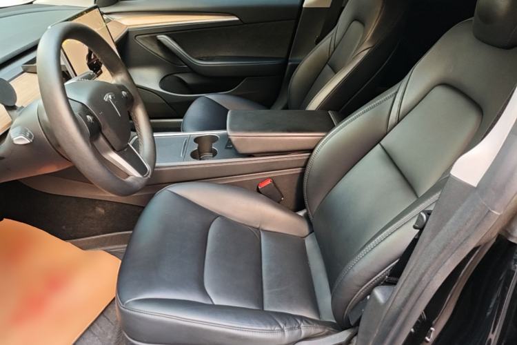 Used Tesla Model 3 2022 Rear-Wheel-Drive Version Left Front Seat