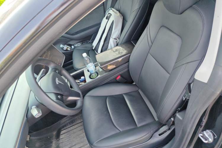 Used Tesla Model 3 2022 Rear-Wheel-Drive Version Left Front Seat