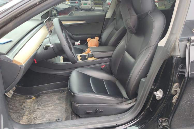 Used Tesla Model 3 2022 Rear-Wheel-Drive Version Left Front Seat
