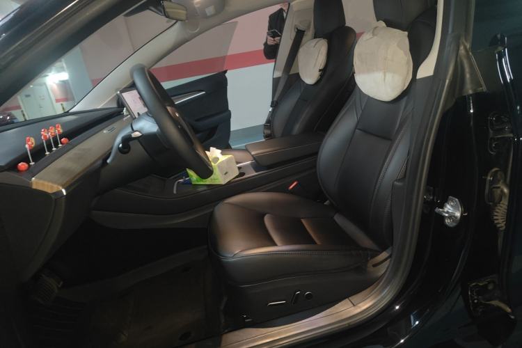 Used Tesla Model 3 2022 Rear-Wheel-Drive Version Left Front Seat