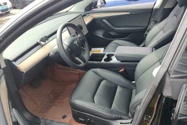 Used Tesla Model 3 2022 Rear-Wheel-Drive Version Left Front Seat