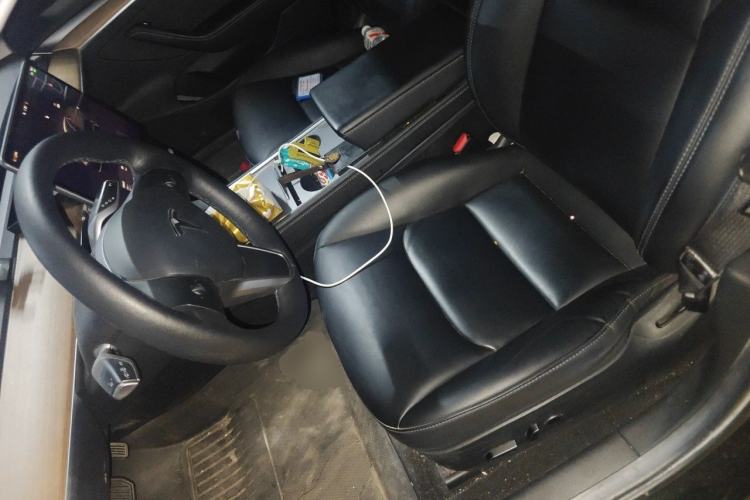 Used Tesla Model 3 2022 Rear-Wheel-Drive Version Left Front Seat