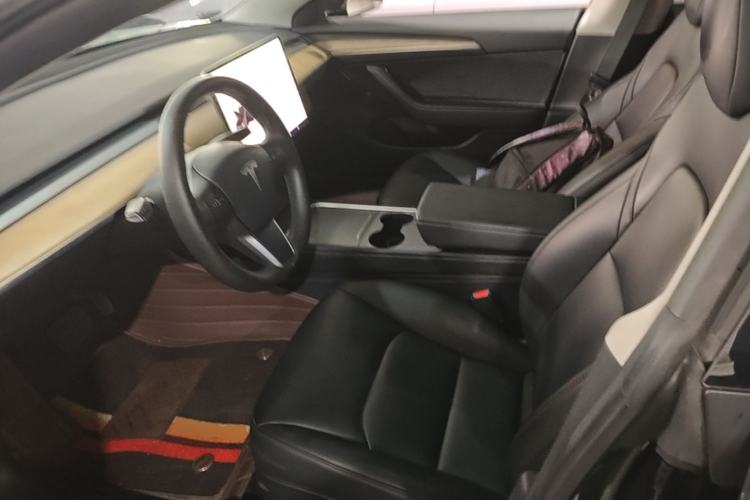Used Tesla Model 3 2022 Rear-Wheel-Drive Version Left Front Seat