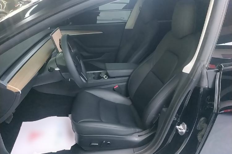 Used Tesla Model 3 2022 Rear-Wheel-Drive Version Left Front Seat