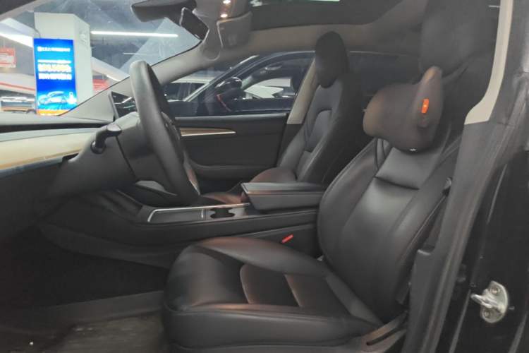 Used Tesla Model 3 2022 Rear-Wheel-Drive Version Left Front Seat