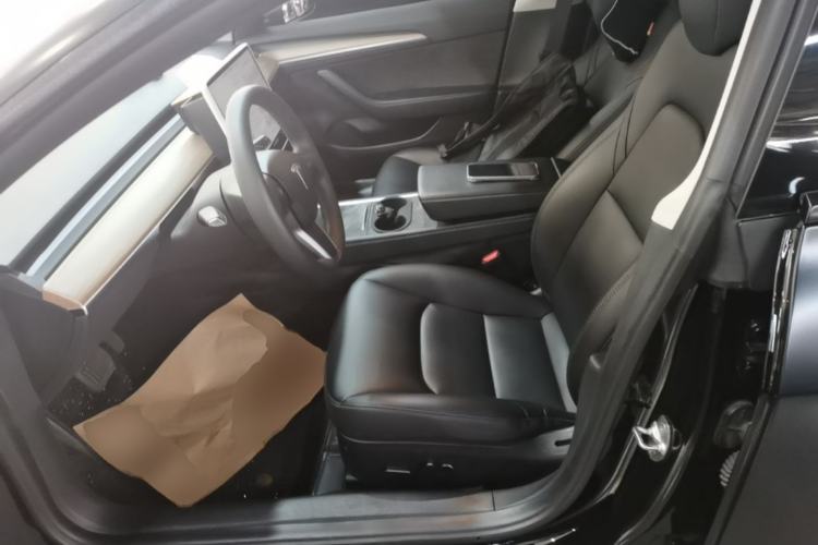 Used Tesla Model 3 2022 Rear-Wheel-Drive Version Left Front Seat