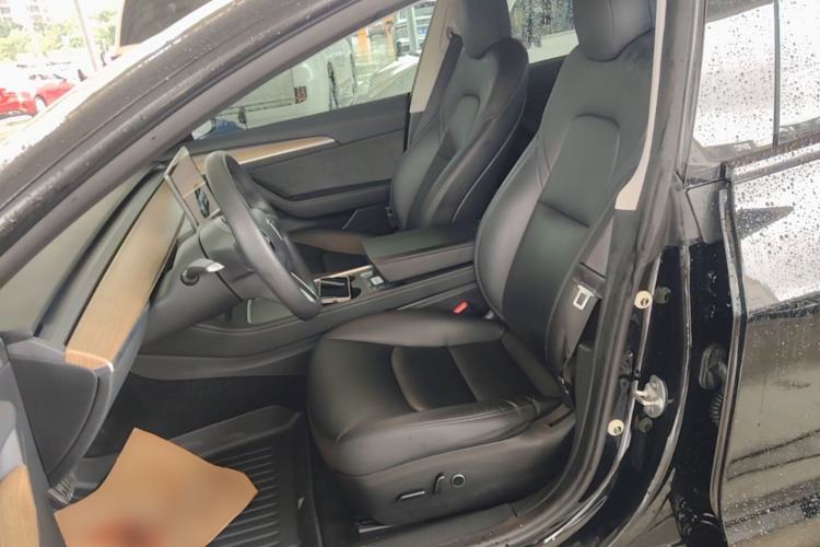 Used Tesla Model 3 2022 Rear-Wheel-Drive Version Left Front Seat