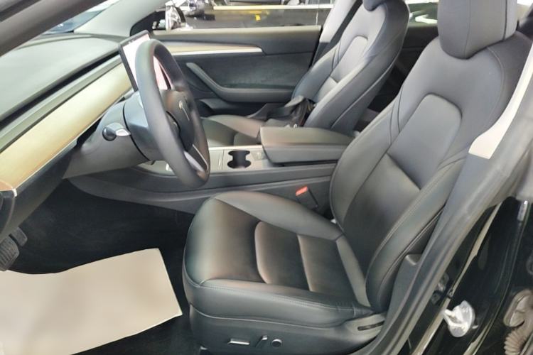 Used Tesla Model 3 2022 Rear-Wheel-Drive Version Left Front Seat