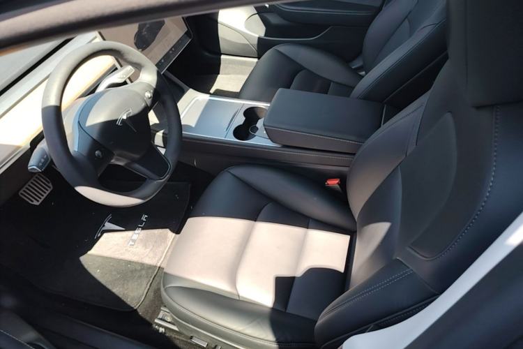 Used Tesla Model 3 2022 Rear-Wheel-Drive Version Left Front Seat