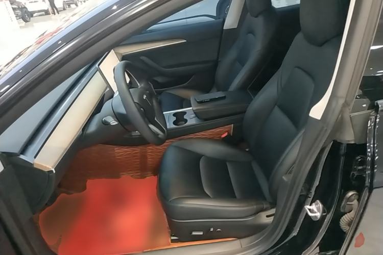 Used Tesla Model 3 2022 Rear-Wheel-Drive Version Left Front Seat