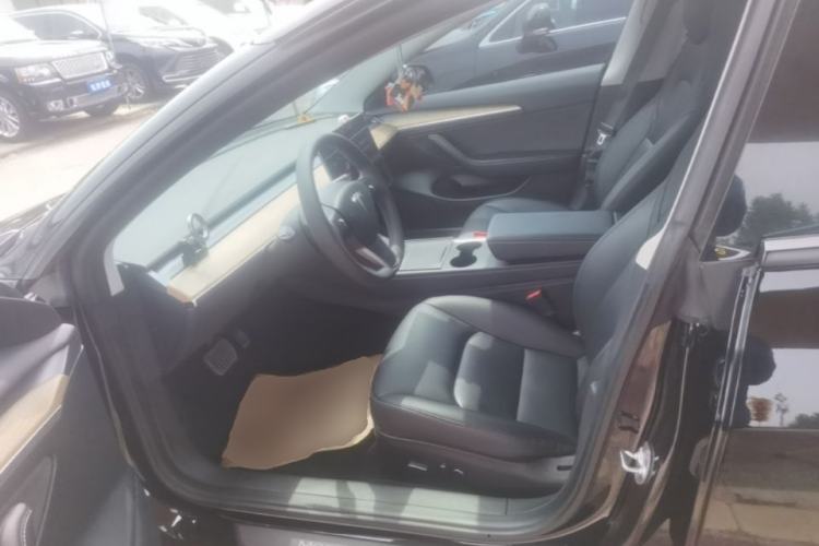 Used Tesla Model 3 2022 Rear-Wheel-Drive Version Left Front Seat