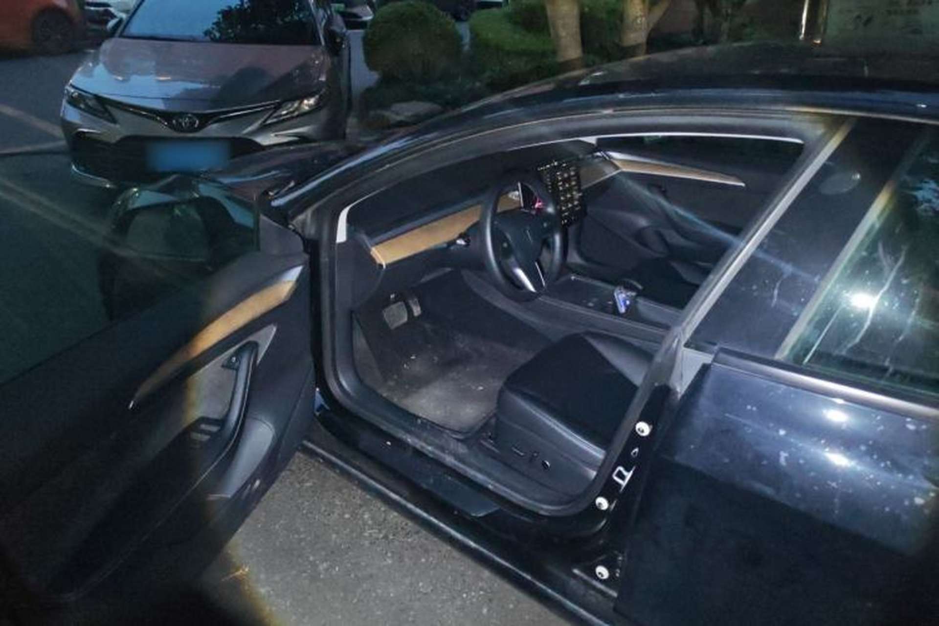 Used Tesla Model 3 2022 Rear-Wheel-Drive Version Left Front Seat
