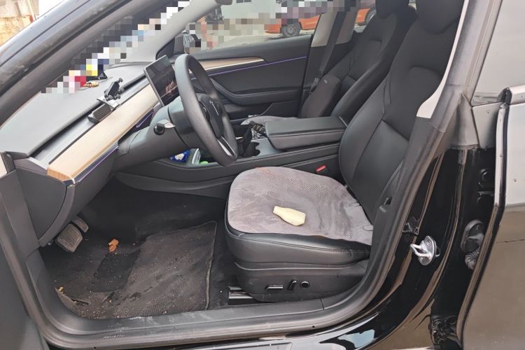 Used Tesla Model 3 2022 Rear-Wheel-Drive Version Left Front Seat