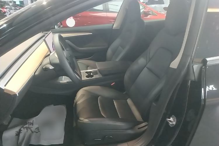 Used Tesla Model 3 2022 Rear-Wheel-Drive Version Left Front Seat