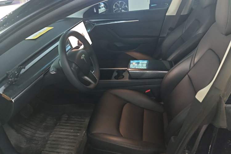 Used Tesla Model 3 2022 Rear-Wheel-Drive Version Left Front Seat