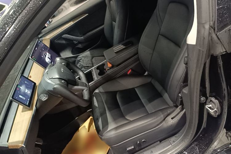 Used Tesla Model 3 2022 Rear-Wheel-Drive Version Left Front Seat