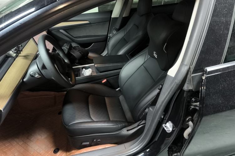Used Tesla Model 3 2022 Rear-Wheel-Drive Version Left Front Seat