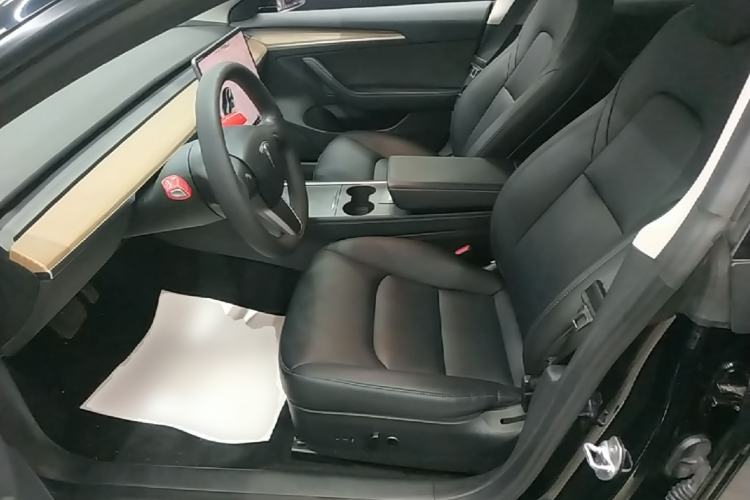 Used Tesla Model 3 2022 Rear-Wheel-Drive Version Left Front Seat