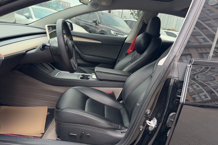 Used Tesla Model 3 2022 Rear-Wheel-Drive Version Left Front Seat