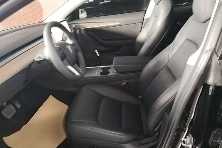 Used Tesla Model 3 2022 Rear-Wheel-Drive Version Left Front Seat