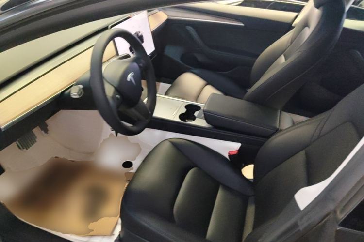 Used Tesla Model 3 2022 Rear-Wheel-Drive Version Left Front Seat