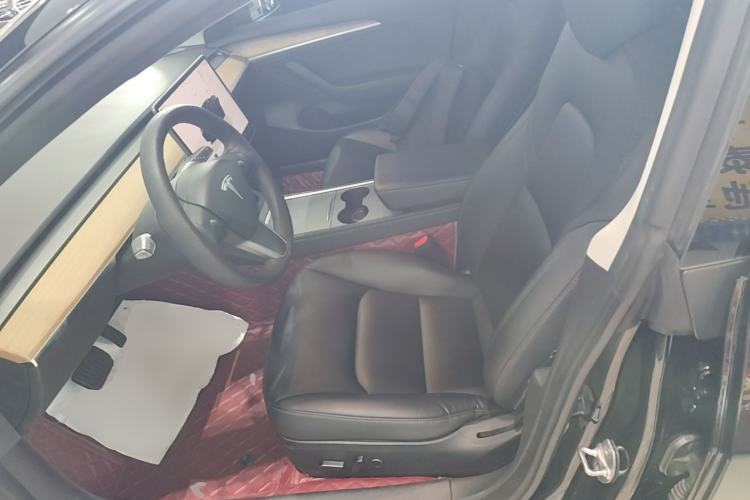 Used Tesla Model 3 2022 Rear-Wheel-Drive Version Left Front Seat