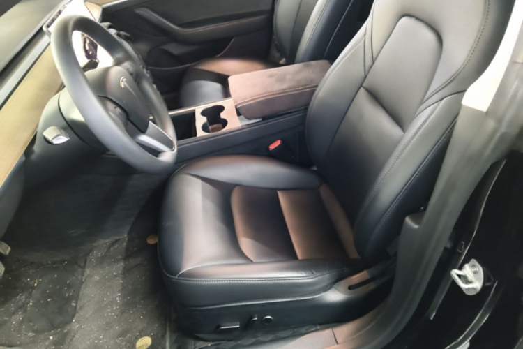 Used Tesla Model 3 2022 Rear-Wheel-Drive Version Left Front Seat