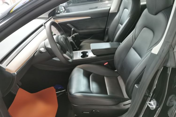 Used Tesla Model 3 2022 Rear-Wheel-Drive Version Left Front Seat