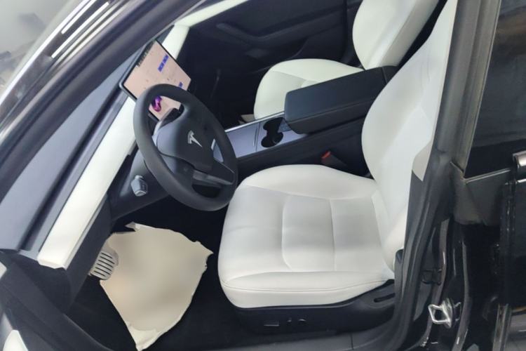 Used Tesla Model 3 2022 Performance High-Performance All-Wheel-Drive Version Left Front Seat