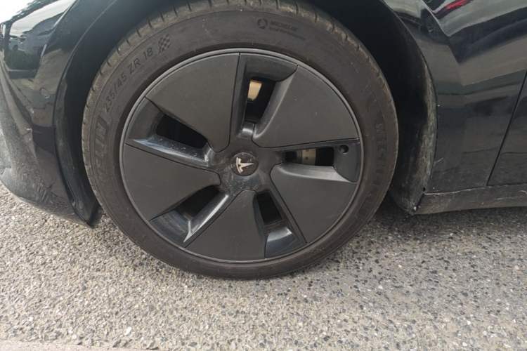 Used Tesla Model 3 2022 Rear-Wheel-Drive Version Left Front Wheel Hub