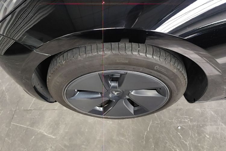 Used Tesla Model 3 2022 Rear-Wheel-Drive Version Left Front Wheel Hub
