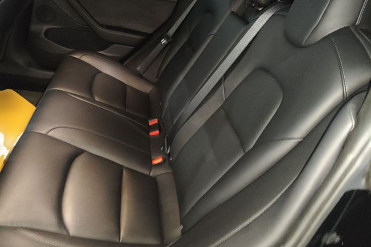 Used Tesla Model 3 2022 Rear-Wheel-Drive Version Left Rear Seat
