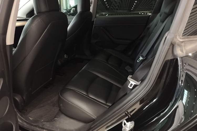 Used Tesla Model 3 2022 Rear-Wheel-Drive Version Left Rear Seat