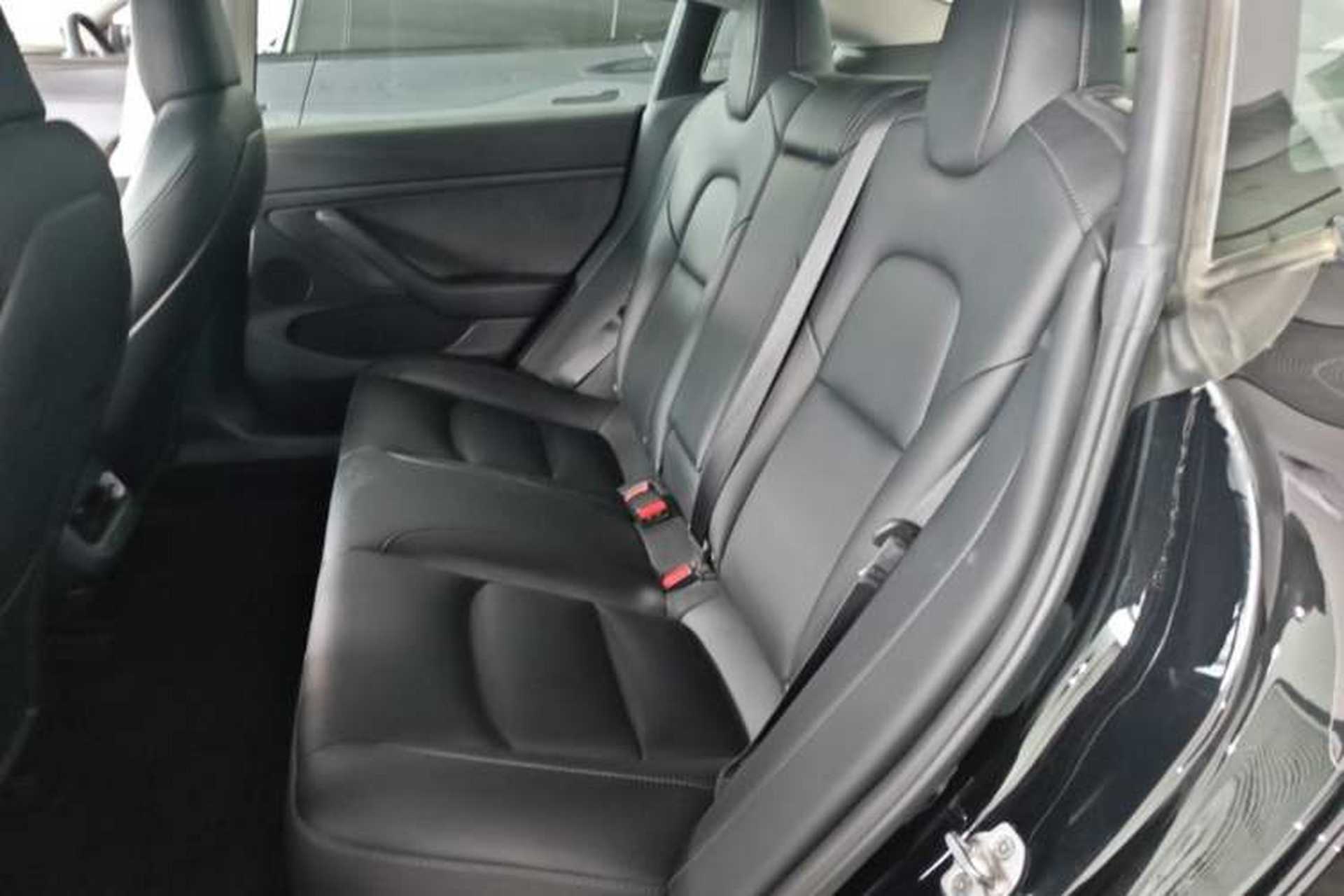 Used Tesla Model 3 2022 Rear-Wheel-Drive Version Left Rear Seat