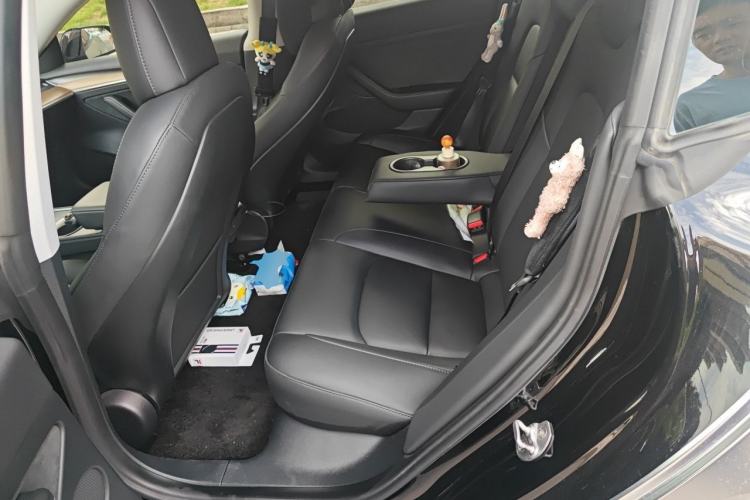 Used Tesla Model 3 2022 Rear-Wheel-Drive Version Left Rear Seat