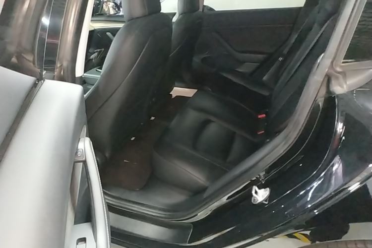 Used Tesla Model 3 2022 Rear-Wheel-Drive Version Left Rear Seat