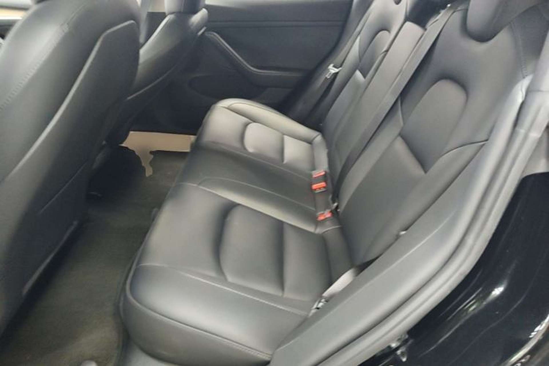 Used Tesla Model 3 2022 Rear-Wheel-Drive Version Left Rear Seat