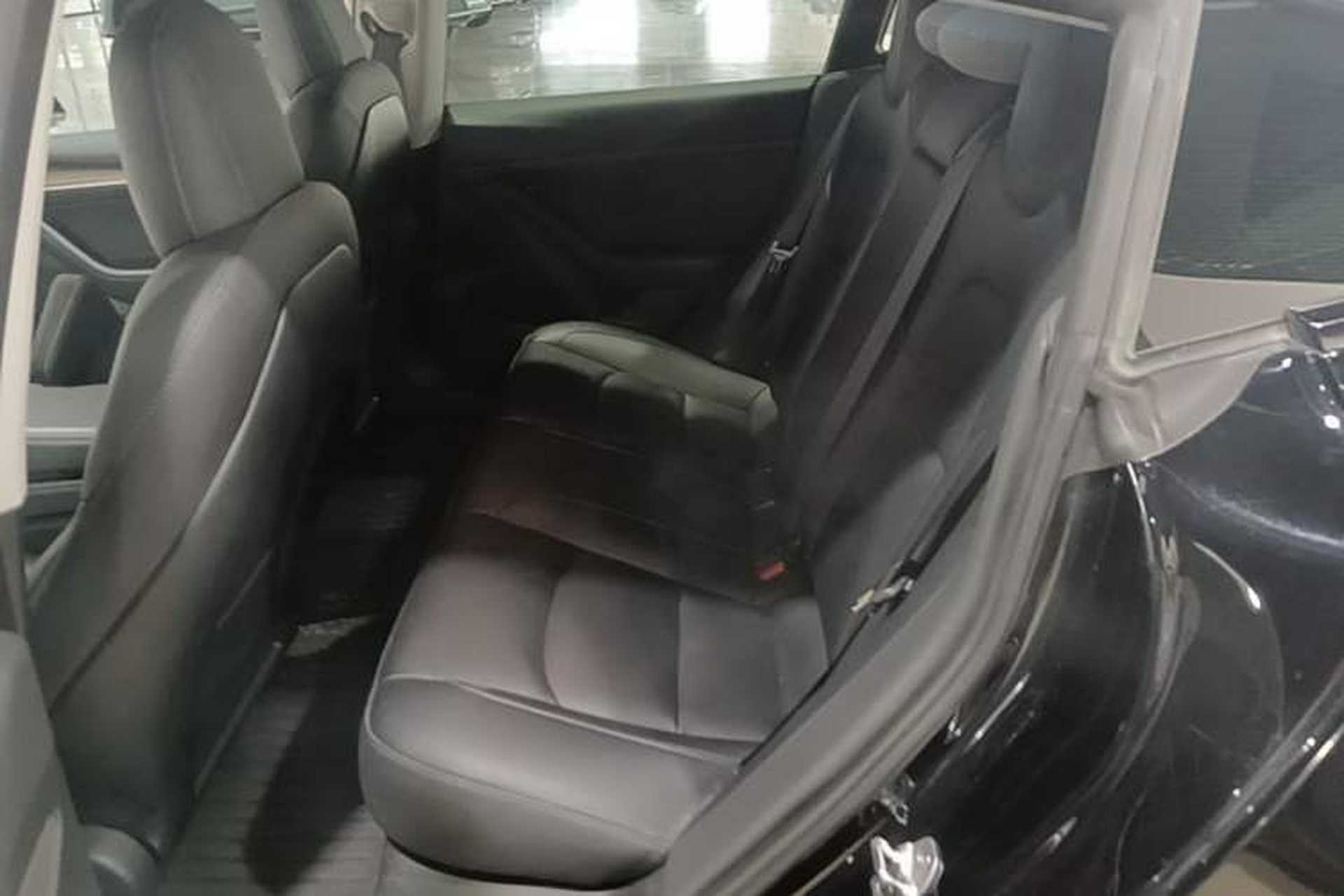 Used Tesla Model 3 2022 Rear-Wheel-Drive Version Left Rear Seat