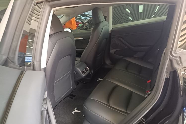 Used Tesla Model 3 2022 Rear-Wheel-Drive Version Left Rear Seat