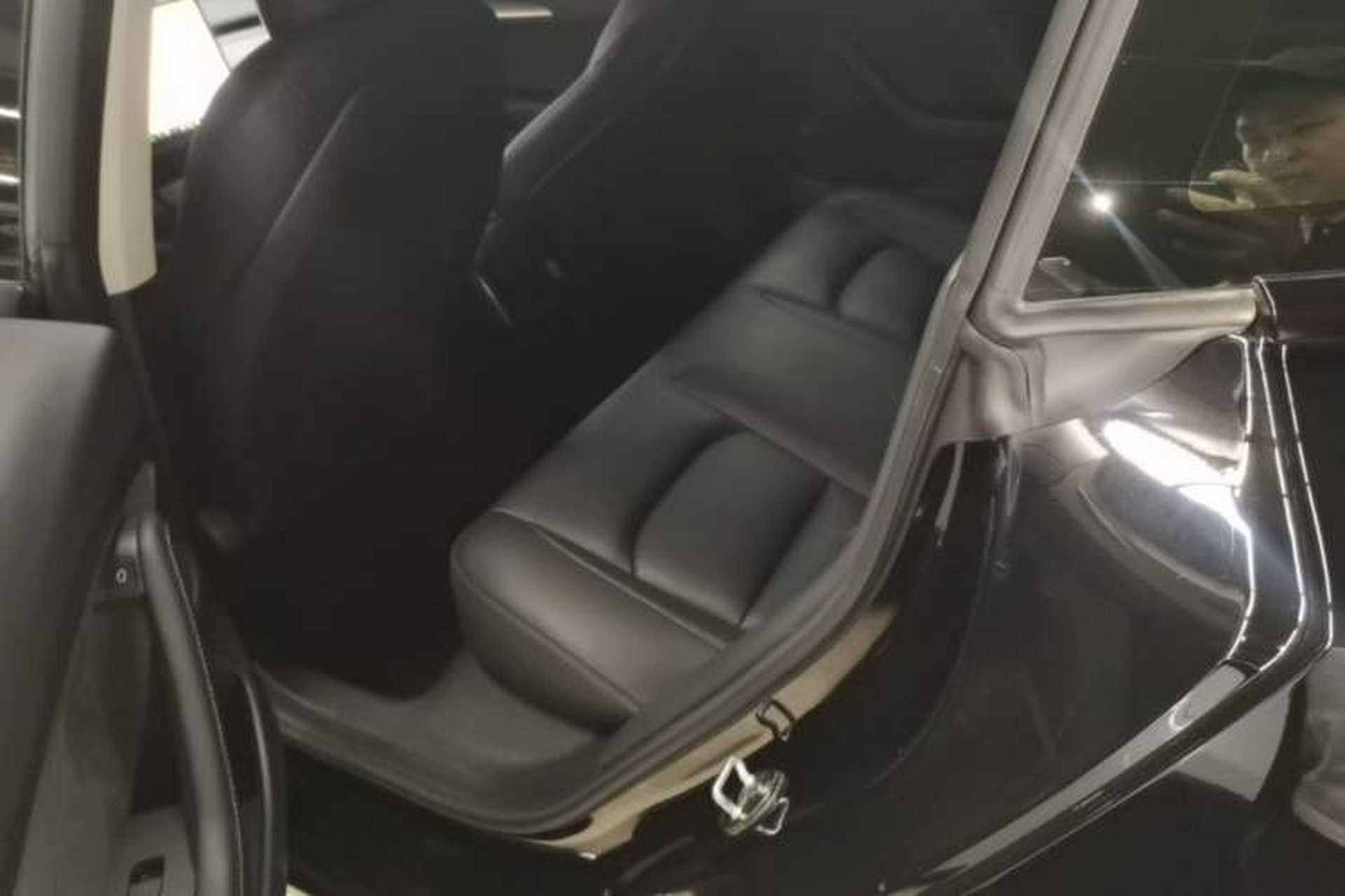 Used Tesla Model 3 2022 Rear-Wheel-Drive Version Left Rear Seat