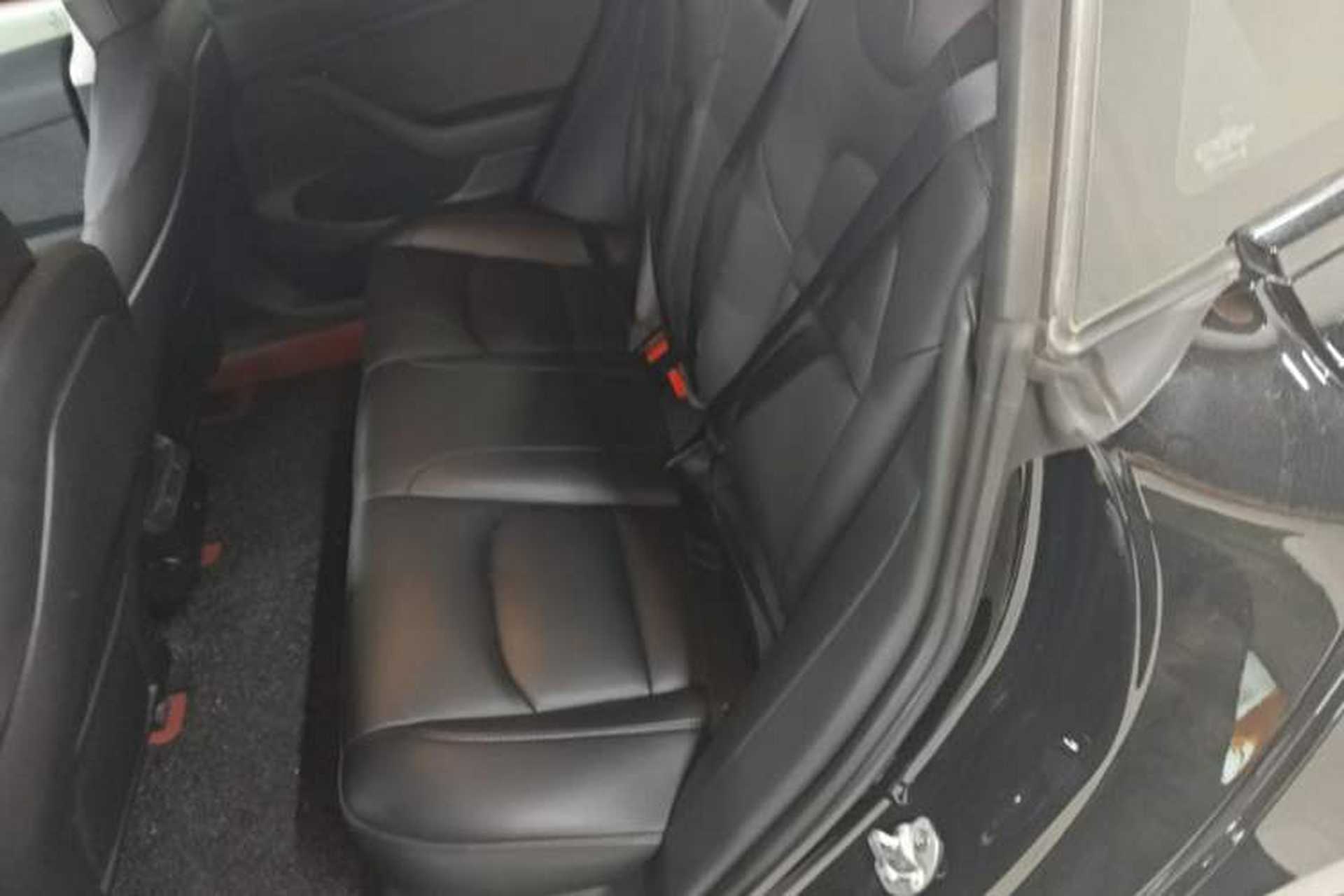 Used Tesla Model 3 2022 Rear-Wheel-Drive Version Left Rear Seat
