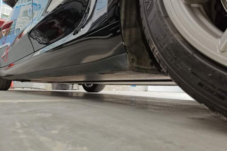Used Tesla Model 3 2022 Rear-Wheel-Drive Version Left Side Sill