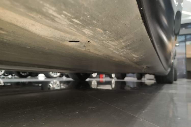 Used Tesla Model 3 2022 Rear-Wheel-Drive Version Left Side Sill