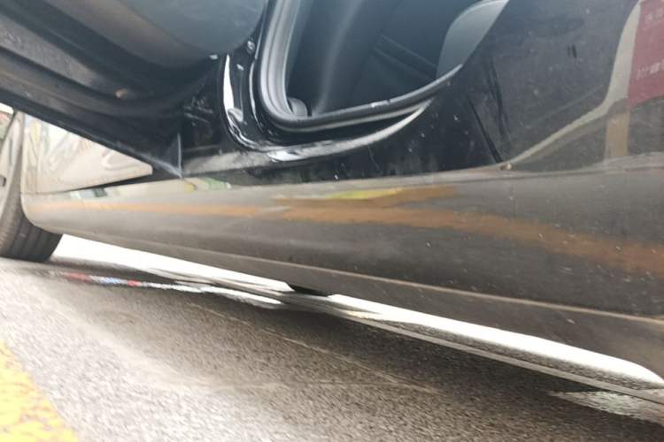 Used Tesla Model 3 2022 Rear-Wheel-Drive Version Left Side Sill