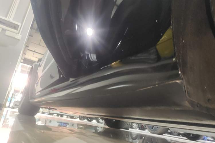 Used Tesla Model 3 2022 Rear-Wheel-Drive Version Left Side Sill