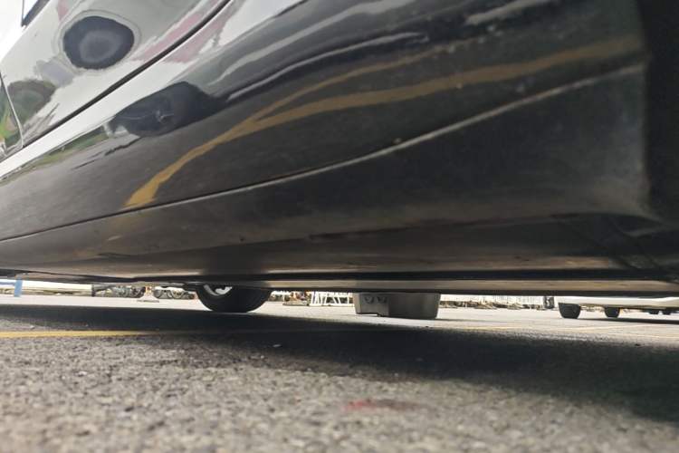 Used Tesla Model 3 2022 Rear-Wheel-Drive Version Left Side Sill